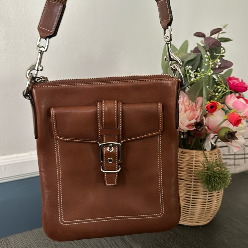 Vintage COACH Hamilton Luxury Designer Leather Swing Pack Brown